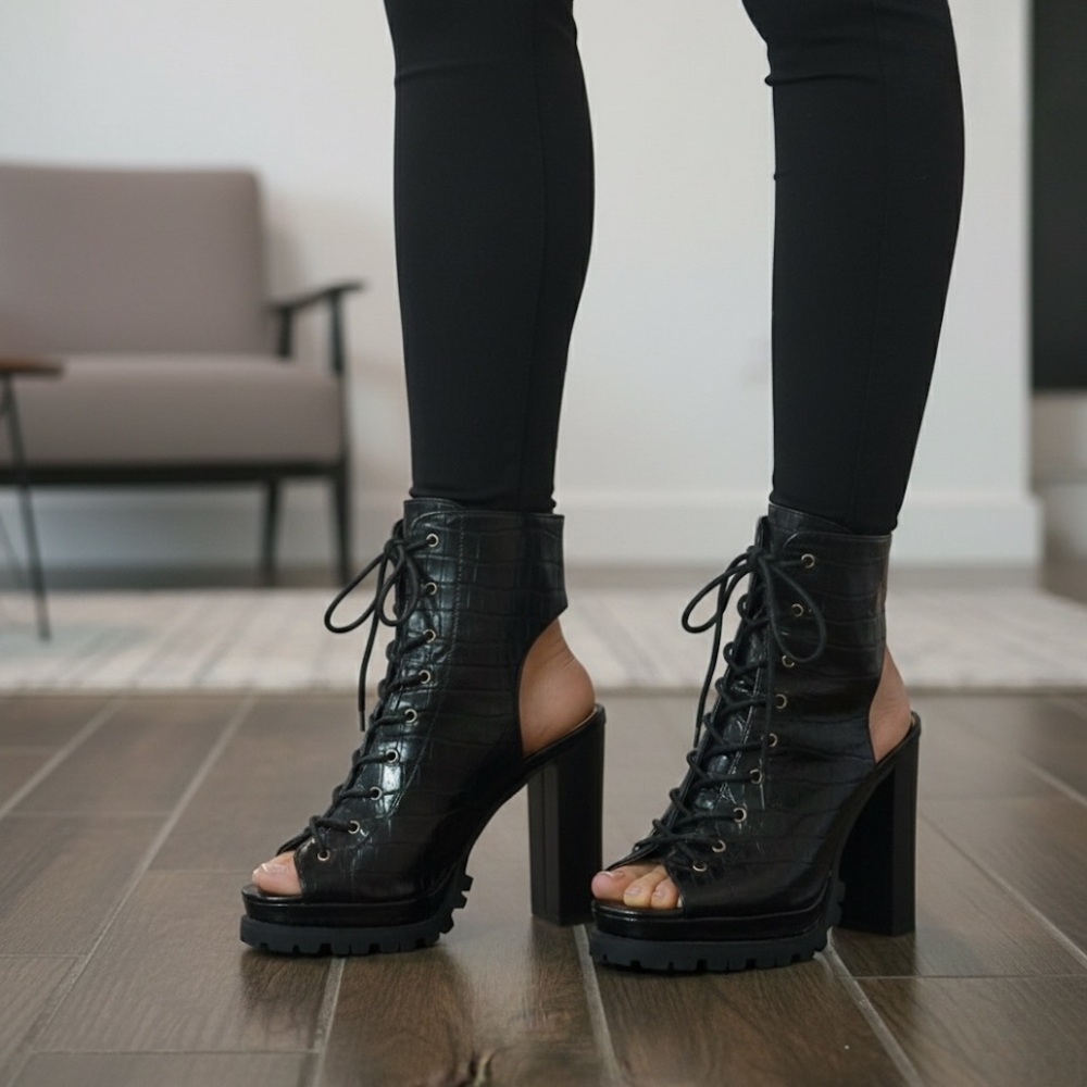Fashion Nova Snake print Black Lace-Up Heeled Boots